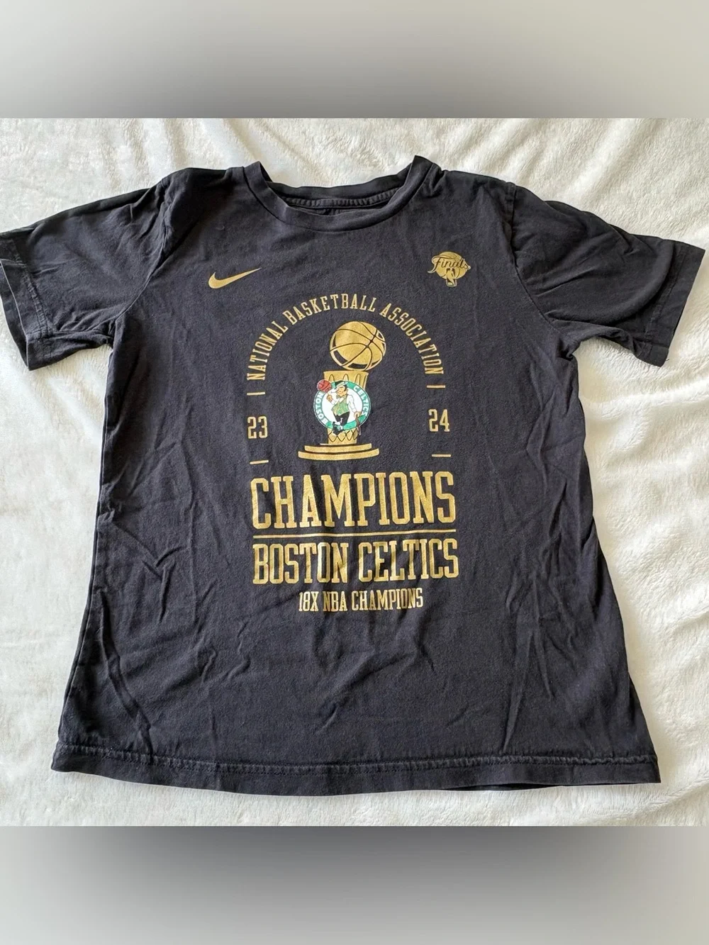 Youth Boston Celtics hoodie and tees — bundle of 4 items!!
